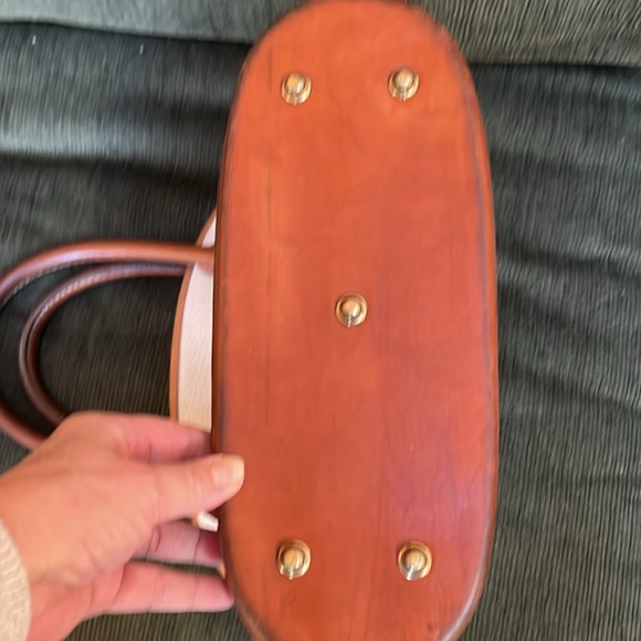 Dooney & Bourke cream and brown leather satchel - Picture 7 of 10